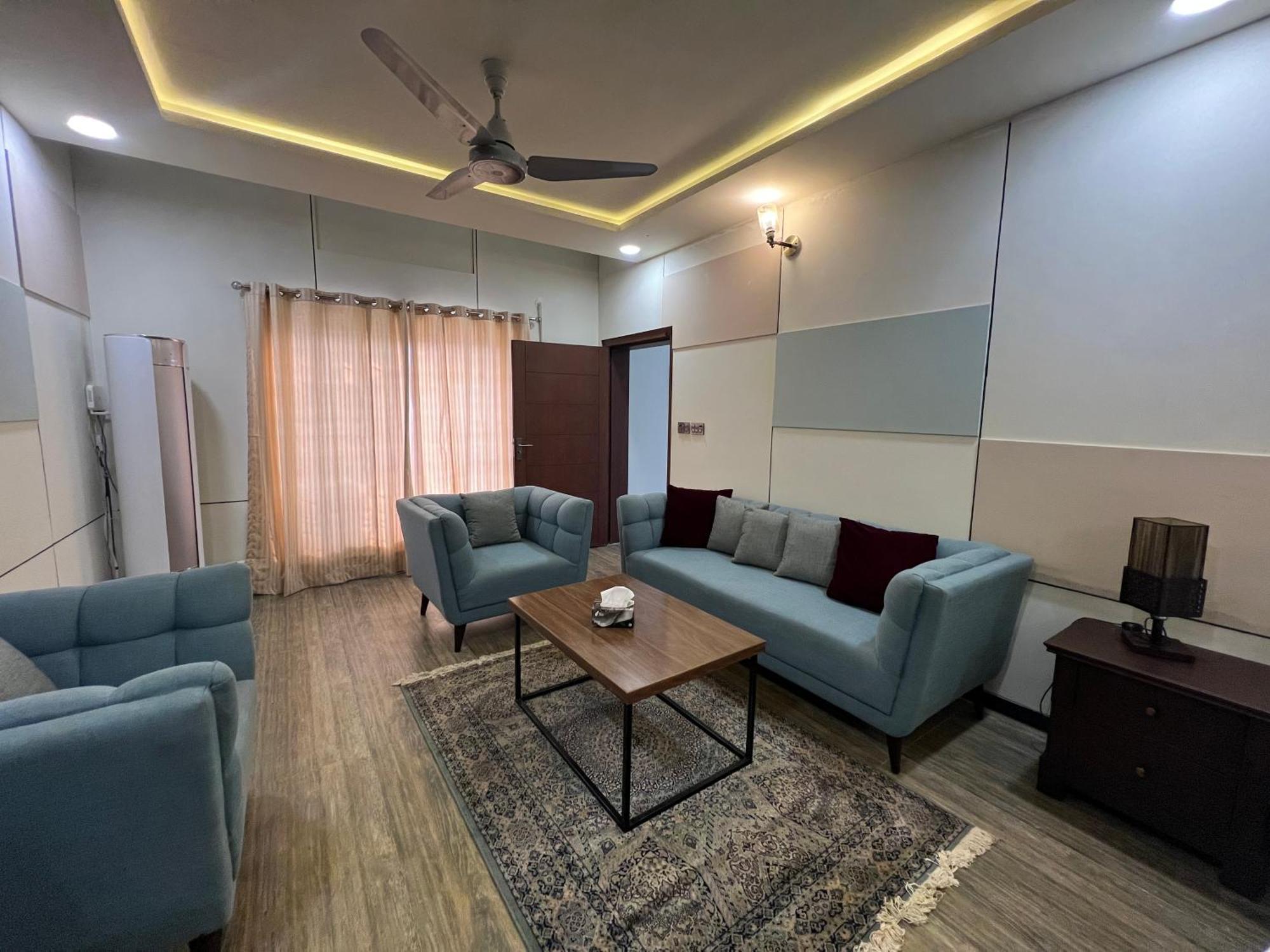Deluxe King Room In Silverscape Residence Rawalpindi Exterior foto